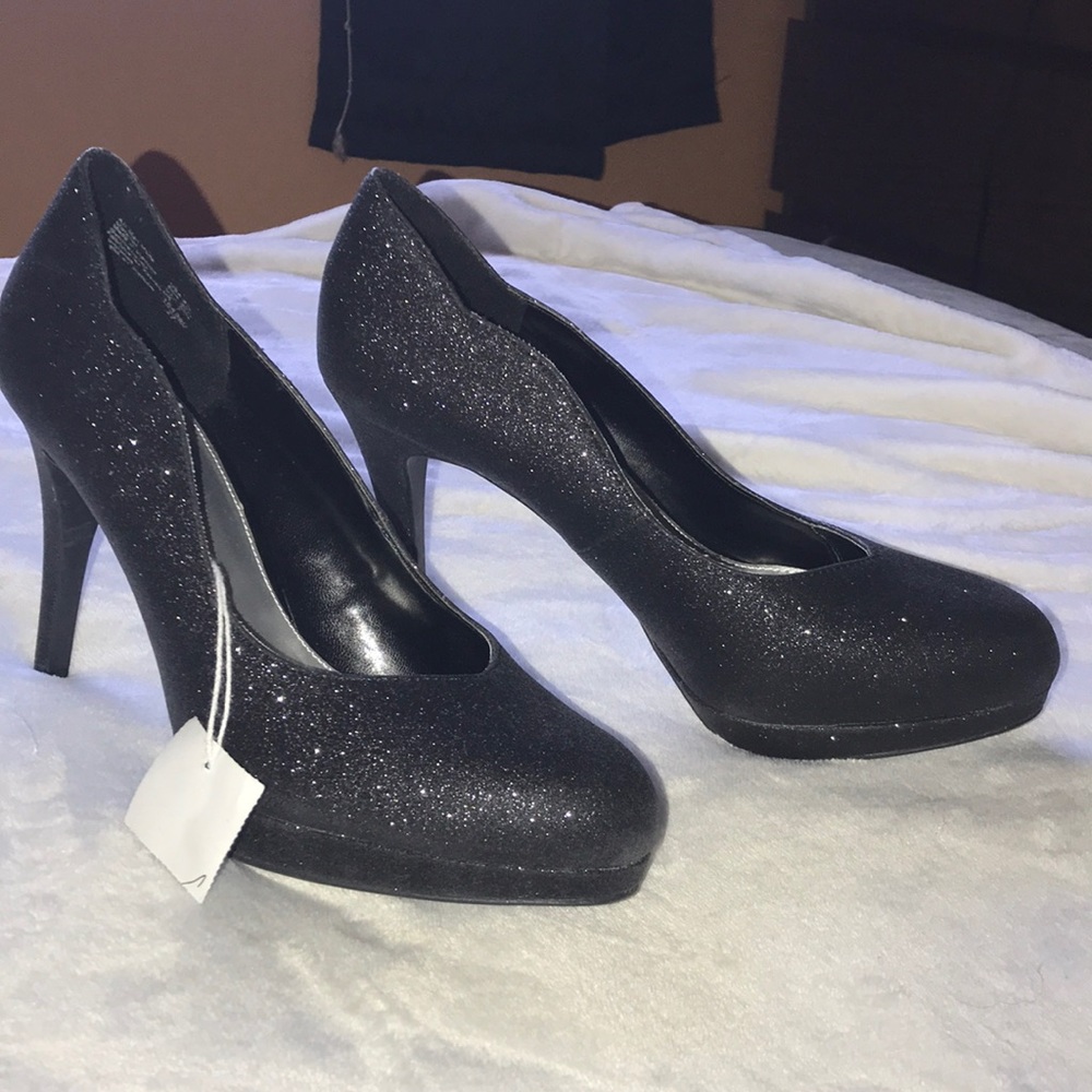 8 1/2 3 inch Black sparkly high heels
